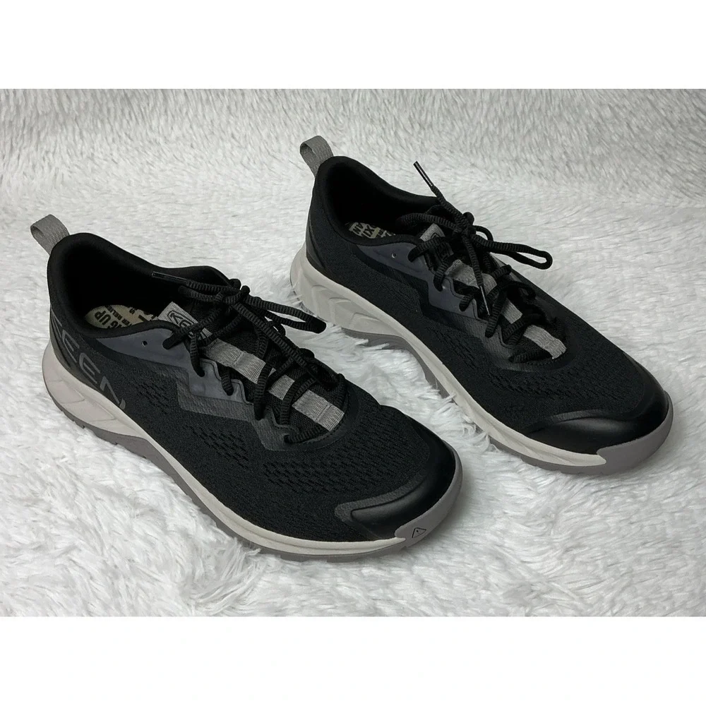Keen Men's‎ Walking/running Size 11 Contoured Fit Black And White Shoe new